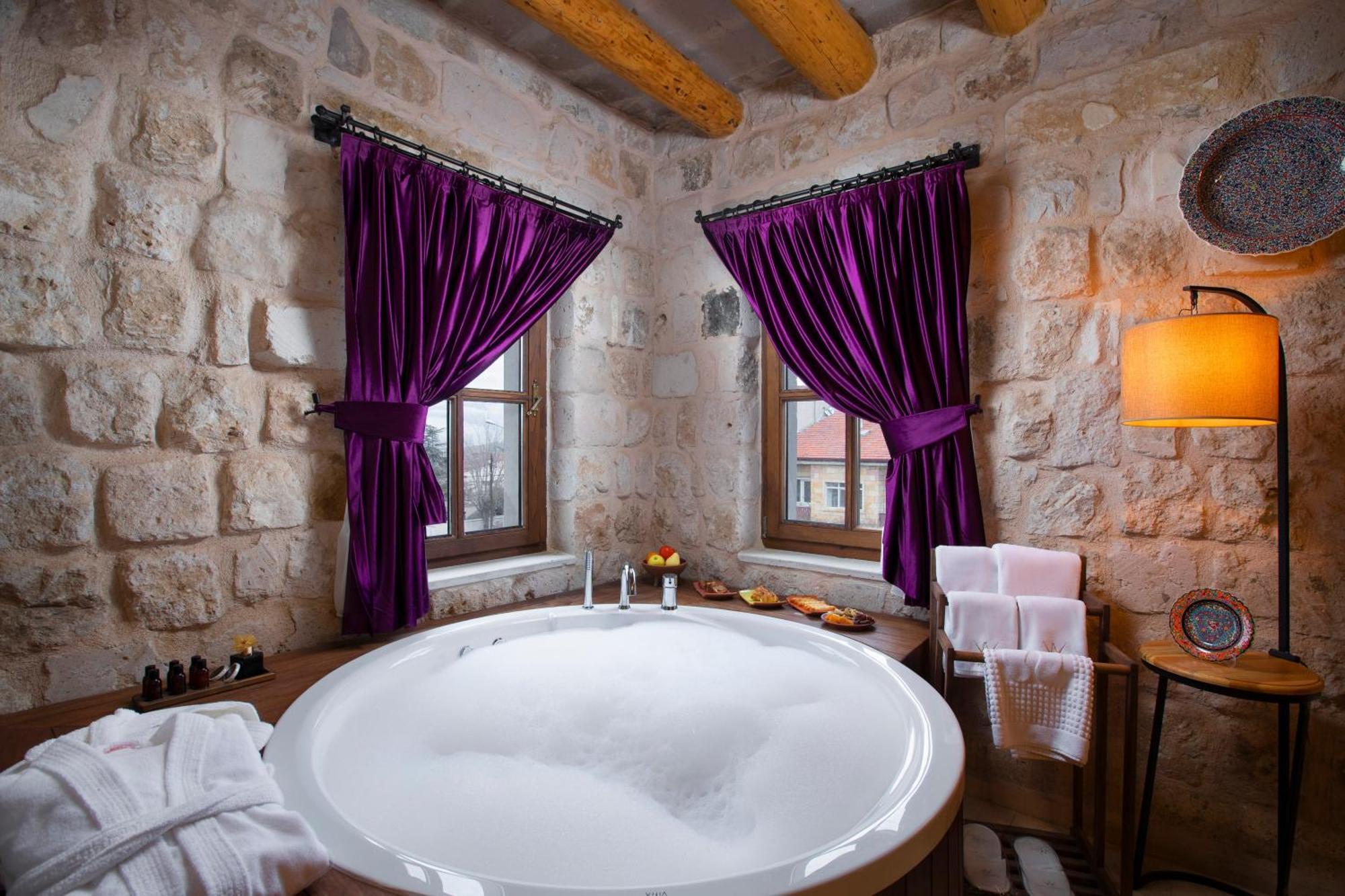 Woox Cappadocia Hotel อุตชิซาร์ ภายนอก รูปภาพ